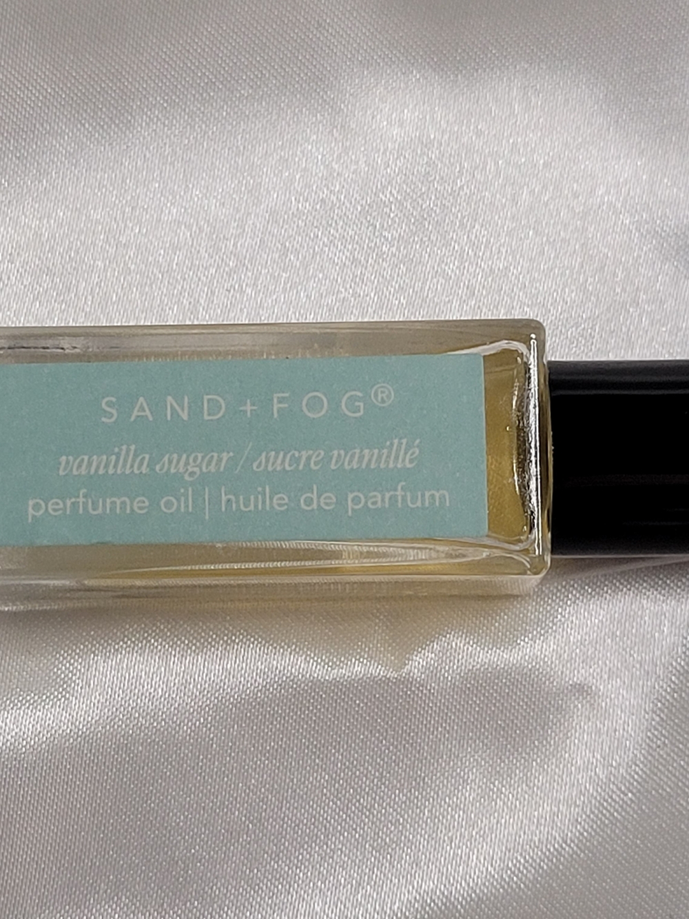 SAND+FOG Vanilla Sugar Perfume Oil Roller - Clear/Light Amber